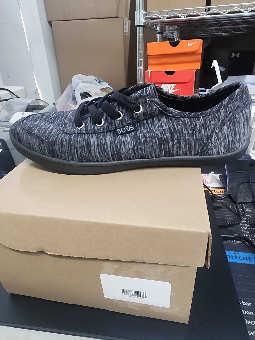 NWT Skechers BOBS B Cute Heathered Jersey Slip On Sneakers Black White, Women 9